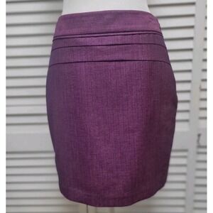 The Limited Skirt Women SZ 2 Purple Side Zip Short Pencil Straight Office Casual